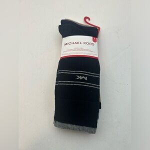 Michael Kors Men’s Dress Crew Socks 3 Pairs  Size US 7-12